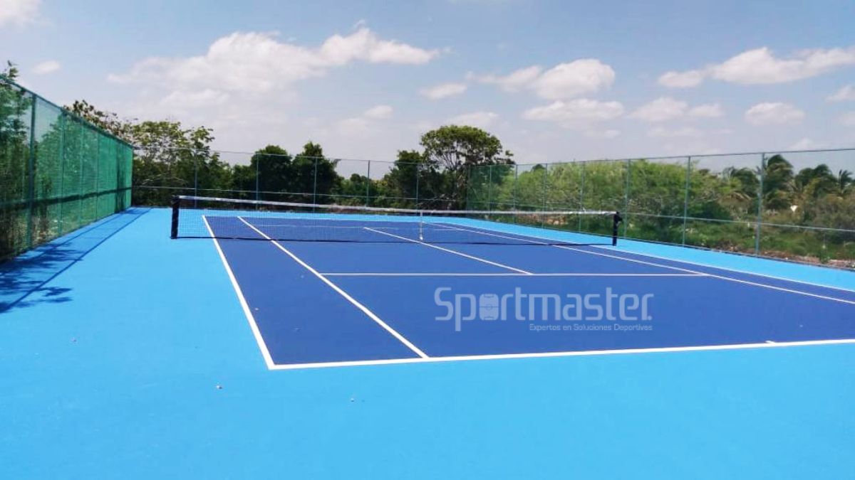 CONSTRUIMOS TU CANCHA DE TENIS EN TIEMPO RECORD.